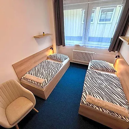 Hostal Sporthostel Scandinavia *